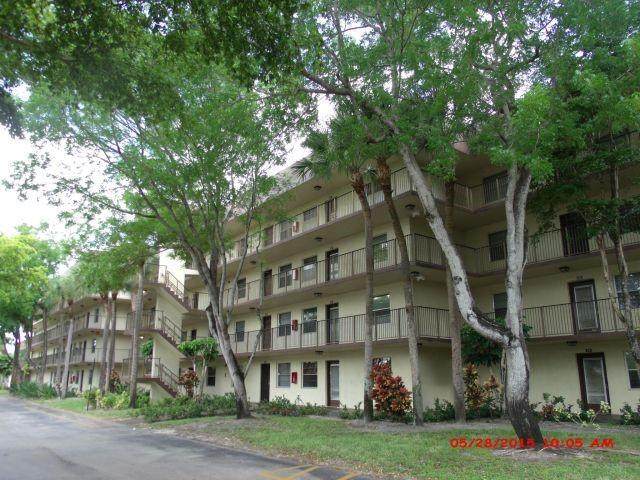 3141 47th Ter - Photo 1