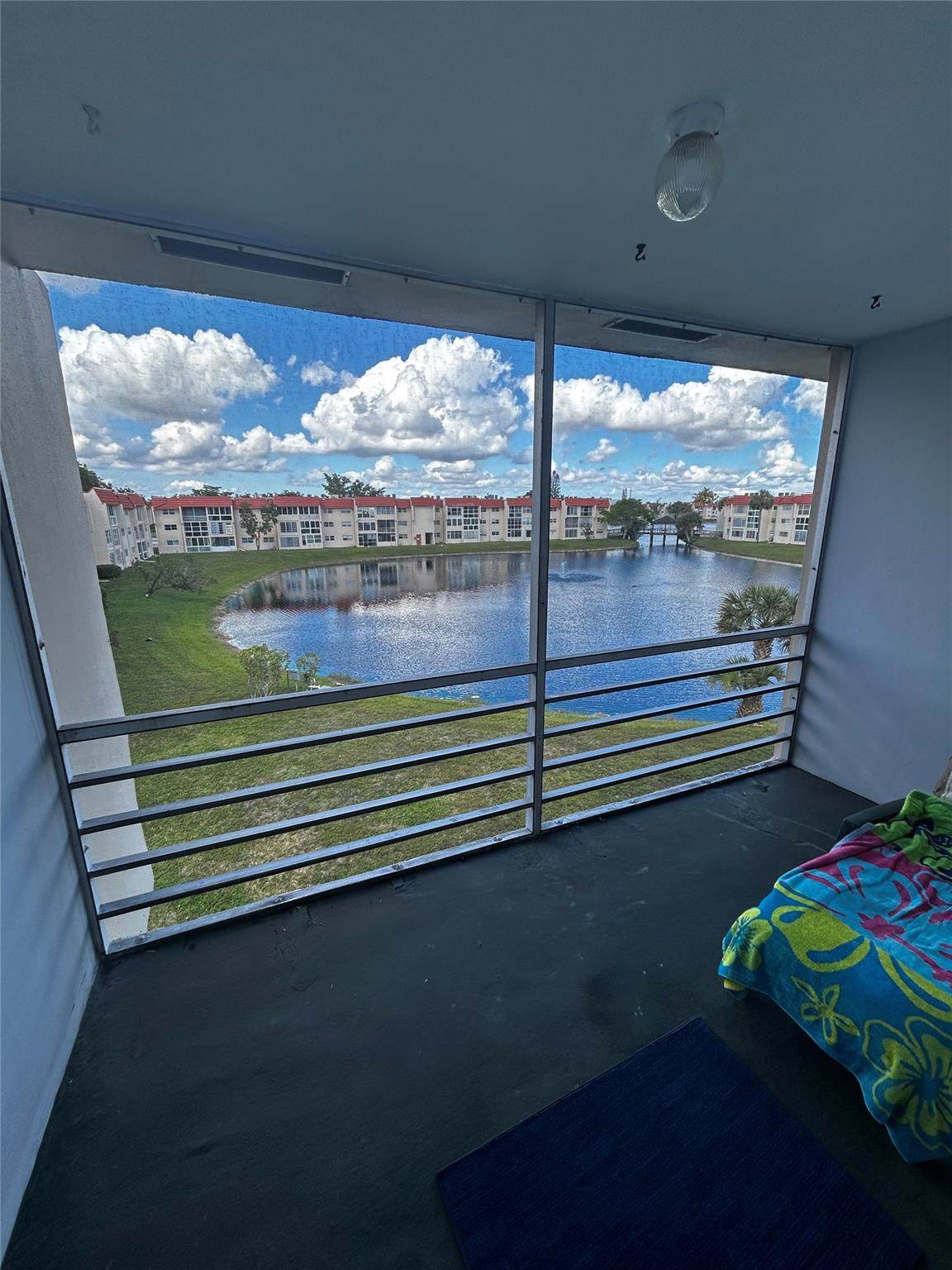 2800 Sunrise Lakes Dr - Photo 1