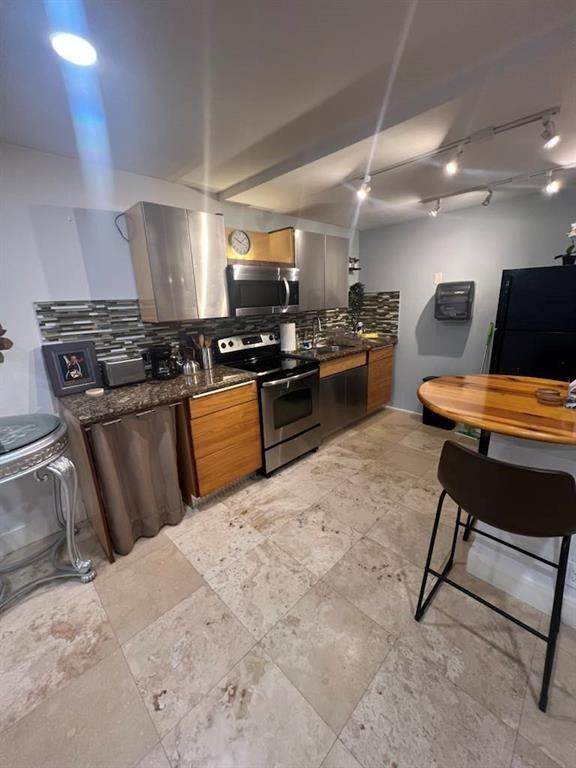 101 Mcnab Rd - Photo 1