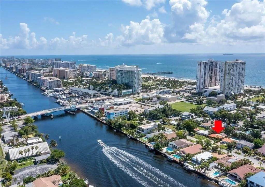 300 Riverside Dr - Photo 1