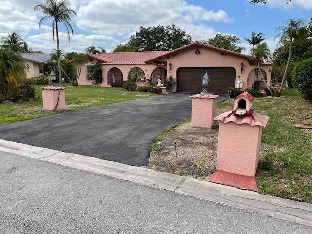 10924 41st Dr - Photo 1