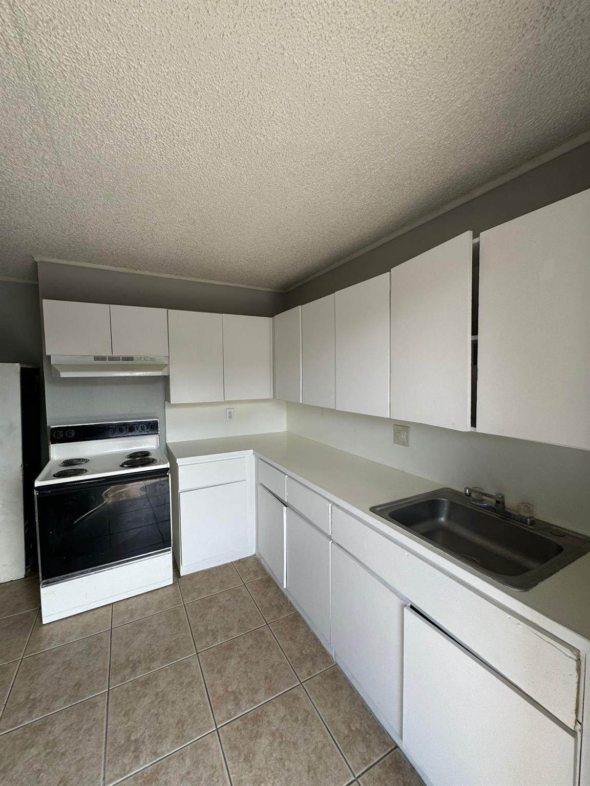 5141 Shenandoah Av - Photo 1
