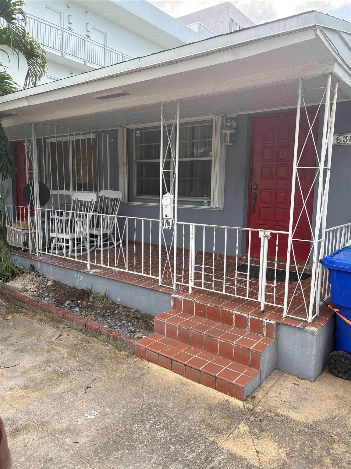1538 15th Ave - Photo 1