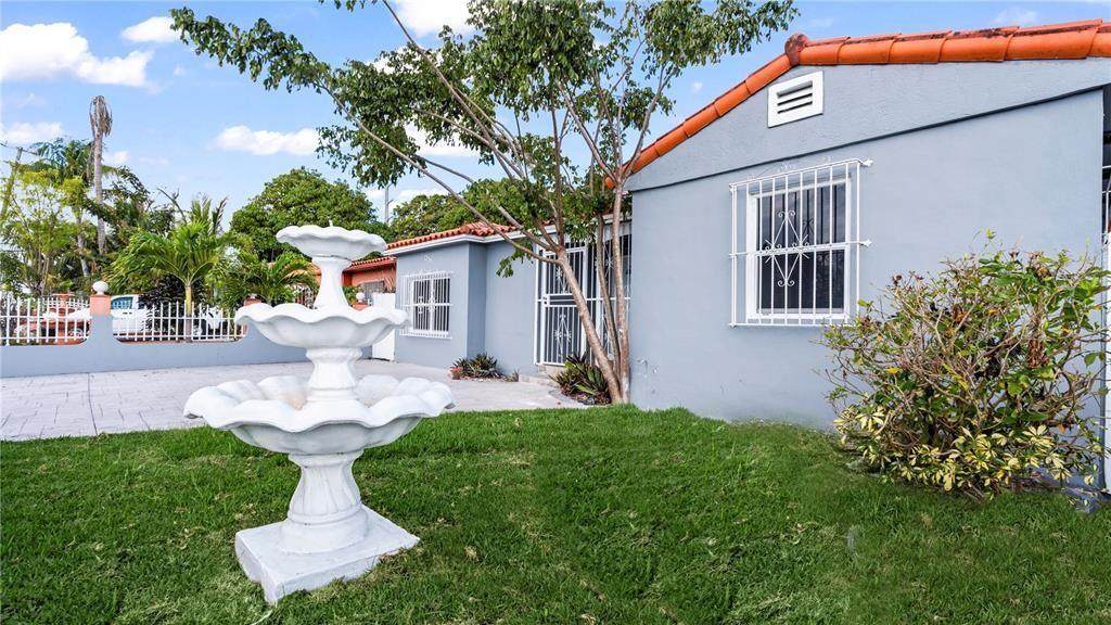 465 119th Street - Photo 1