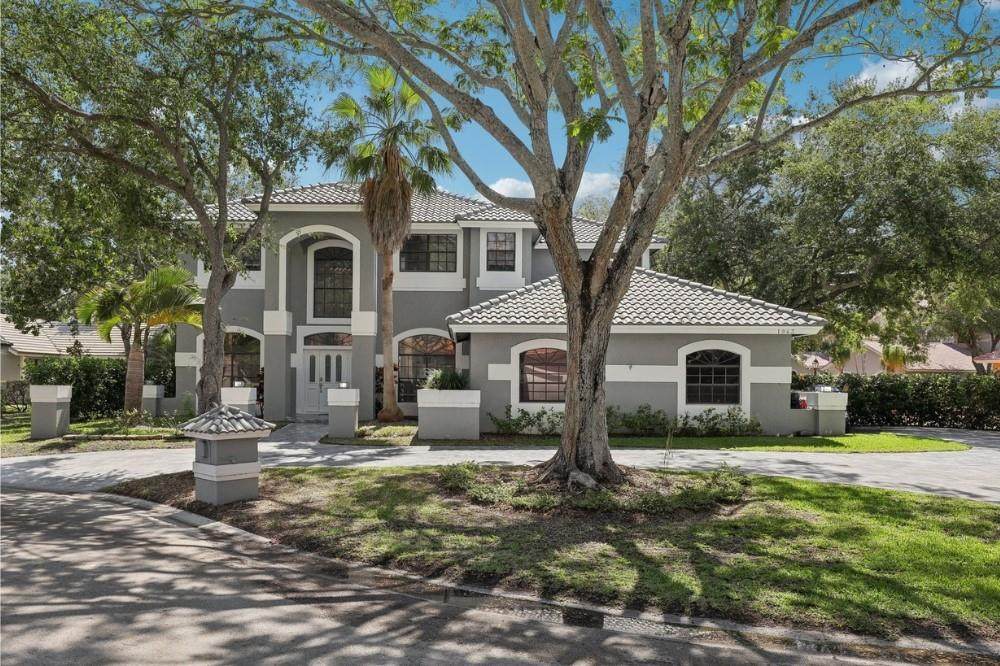 1943 Hartford Way - Photo 1