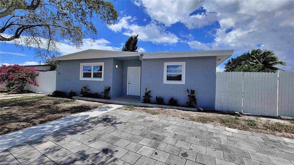 266 42nd St - Photo 1