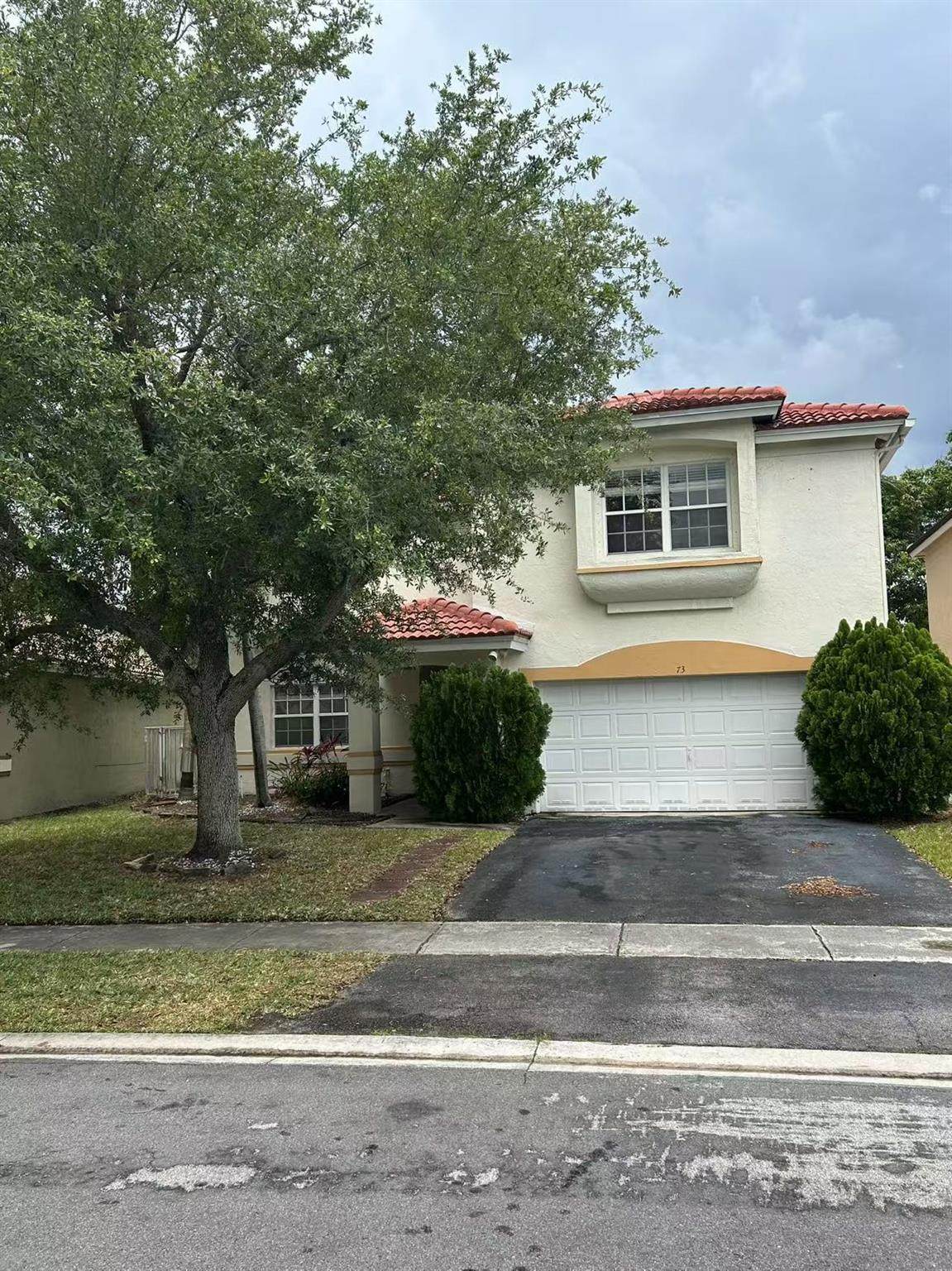 73 Gables Blvd - Photo 1