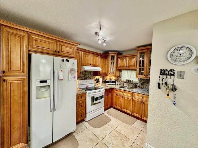 8901 Hollybrook Blvd - Photo 1