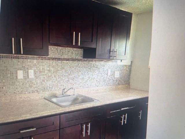 3031 4th St - Photo 1