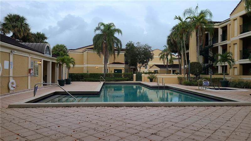 805 Riverside Dr - Photo 1