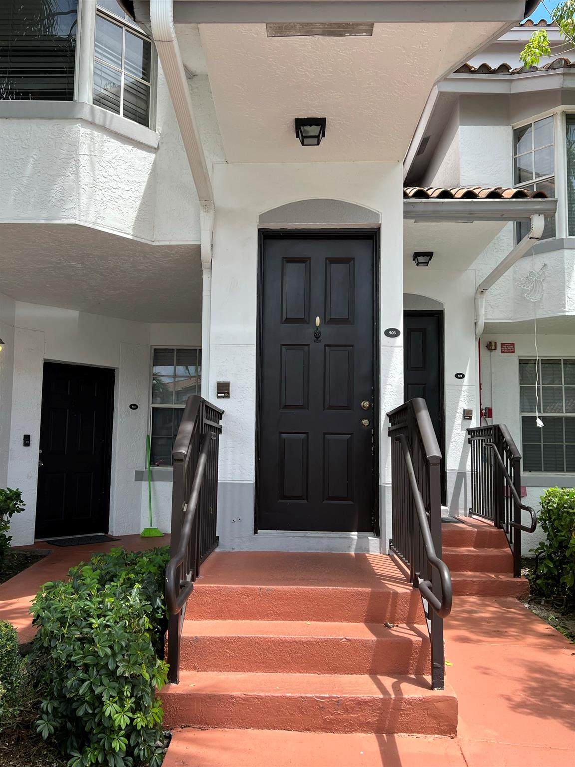 725 148th Ave - Photo 1