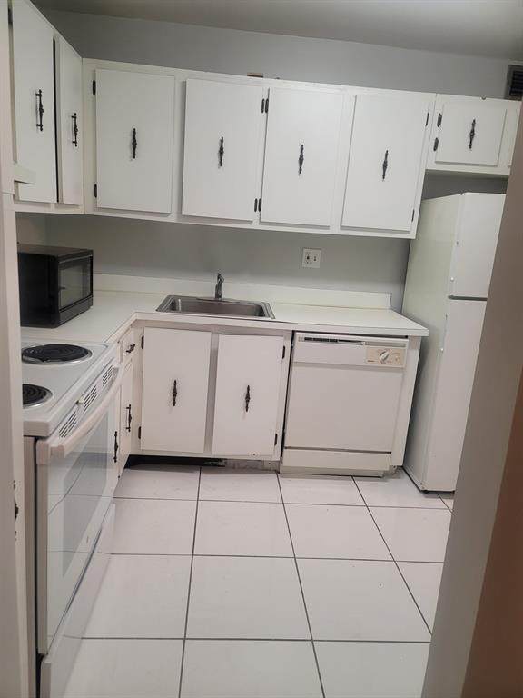 4354 9th Ave - Photo 1