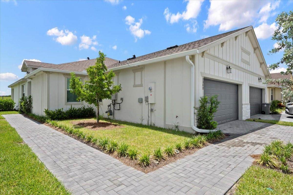 1342 Tangled Orchard - Photo 1