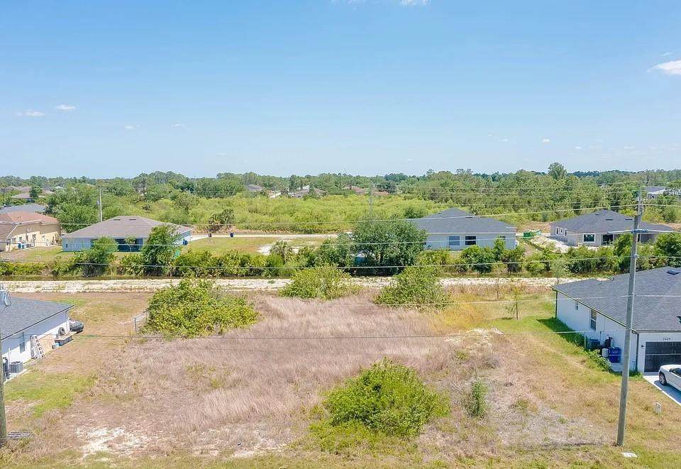 2405 Ansel Ave - Photo 1