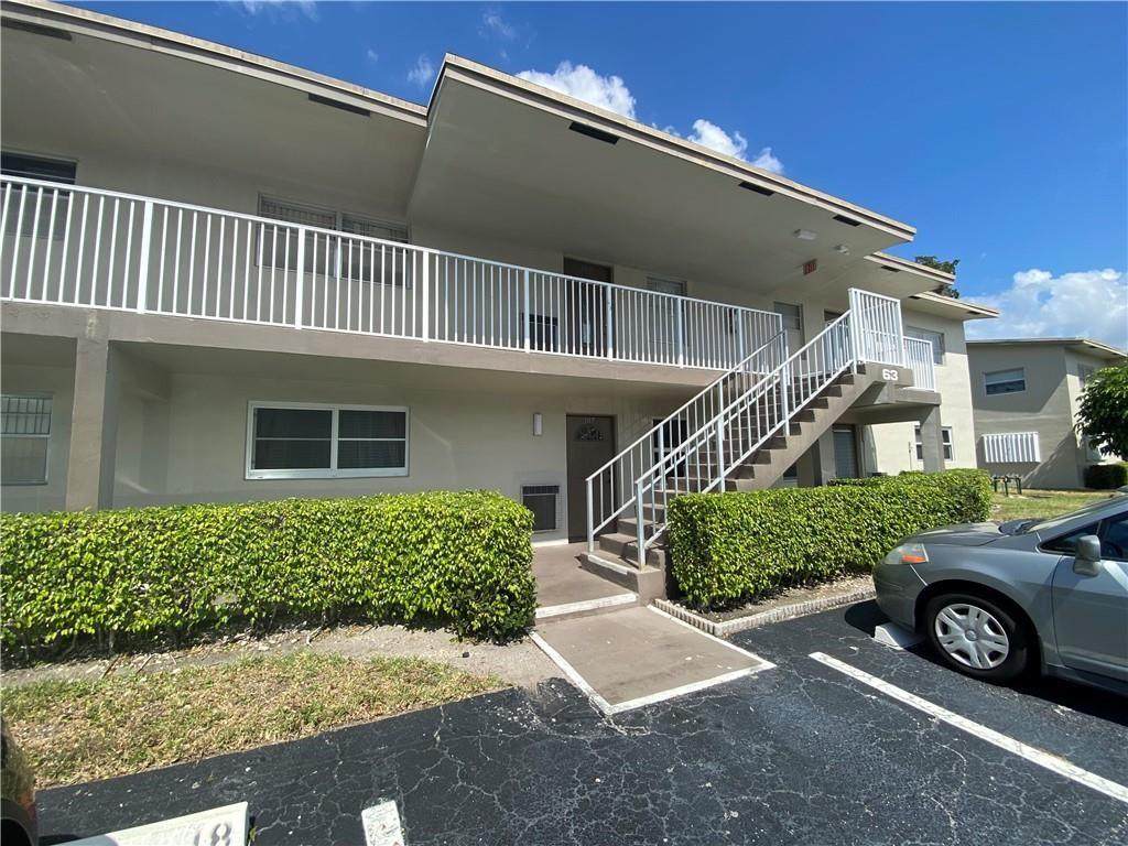 551 80th Terrace - Photo 1