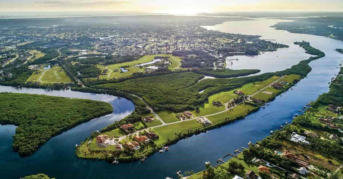 https://bt-photos.global.ssl.fastly.net/beaches/orig_boomver_1_F10513570-2.jpg