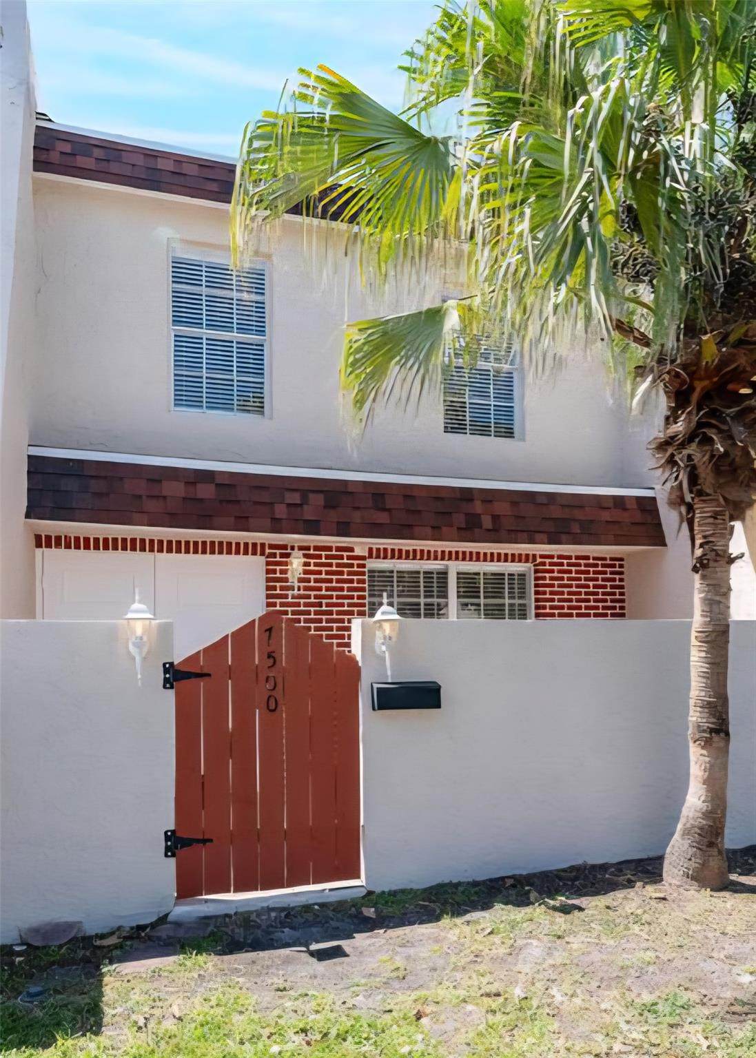 7500 75th St - Photo 1