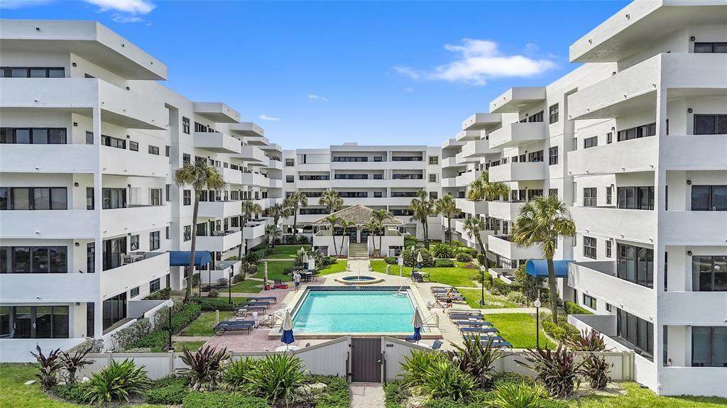 330 20 Ave - Photo 1