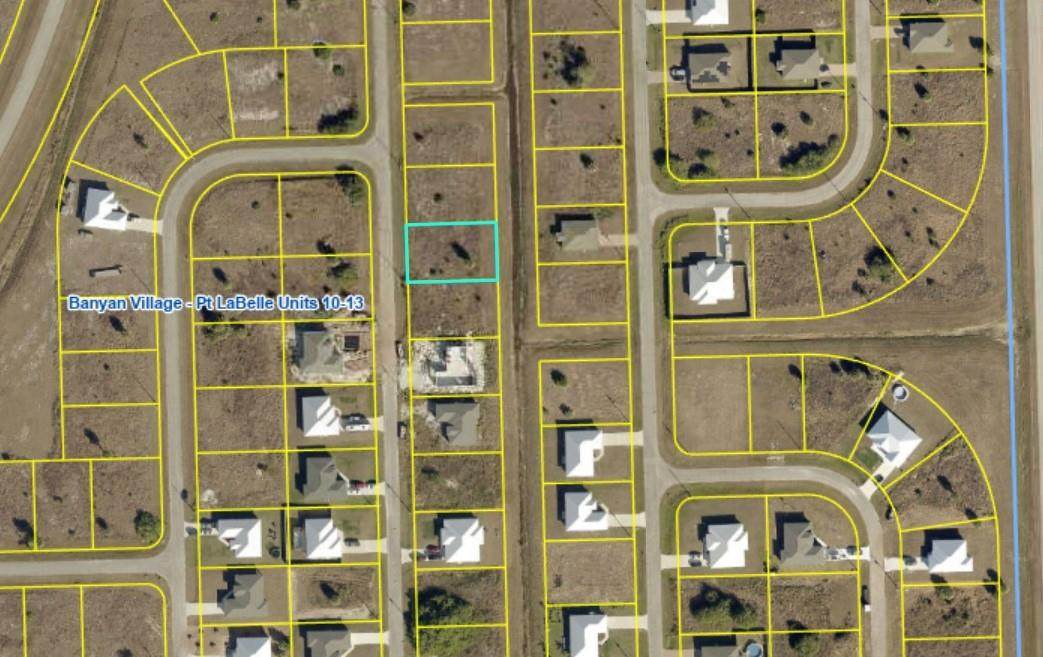 641 Royce Rd - Photo 1