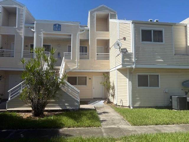 3413 44th St - Photo 1