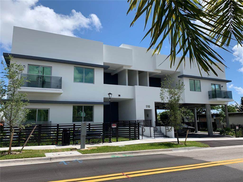 520 Foster Rd - Photo 1