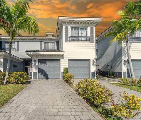 3412 13th St - Photo 1