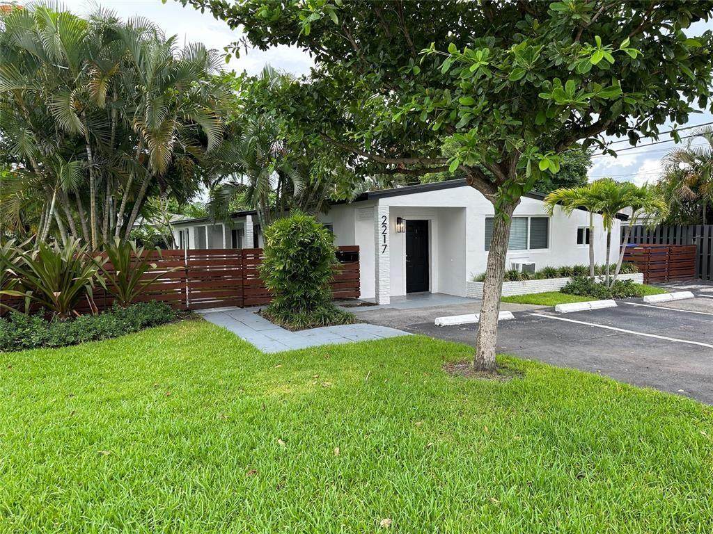 2217 7th Avenue - Photo 1