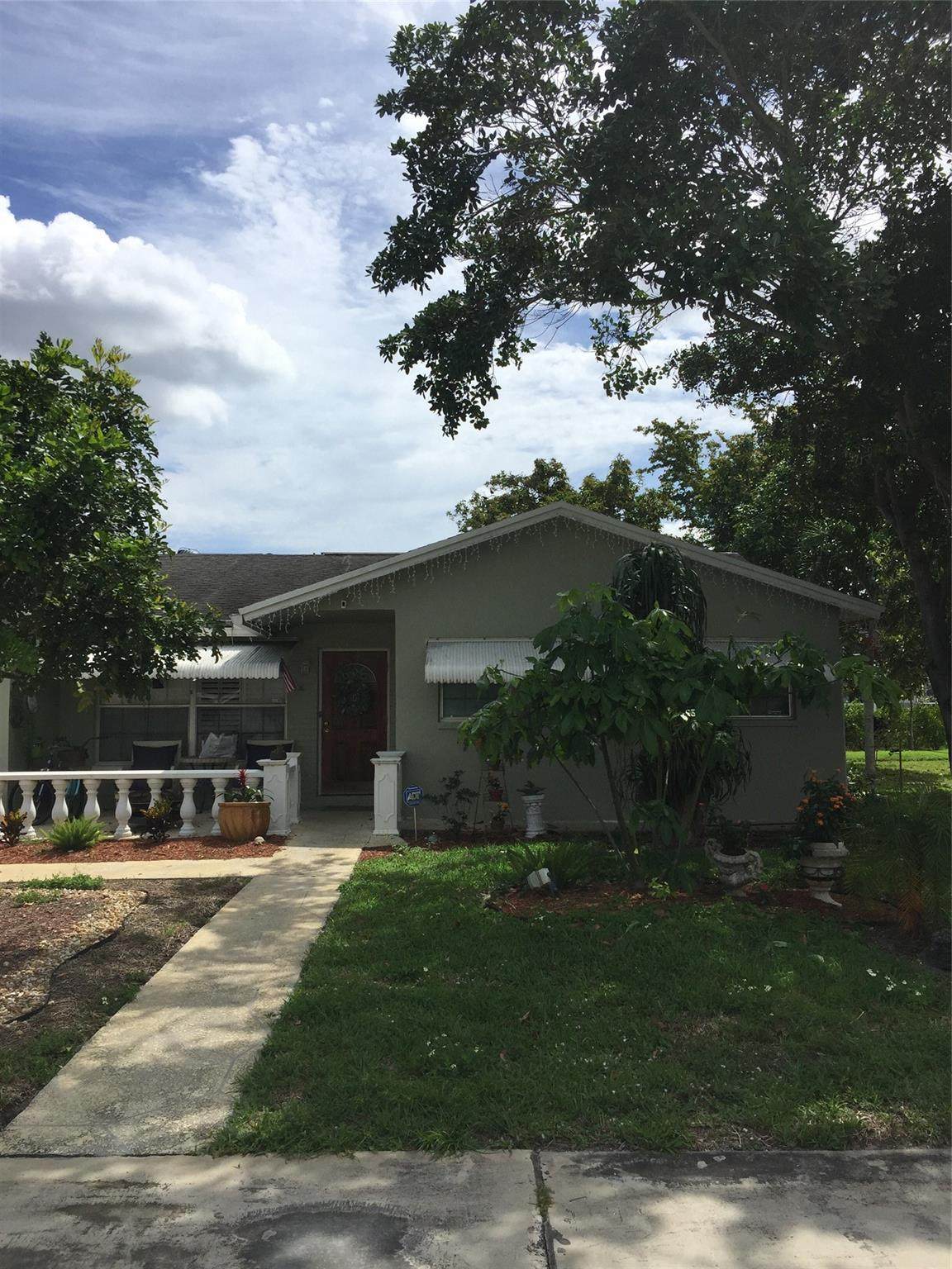 22720 64th Way - Photo 1