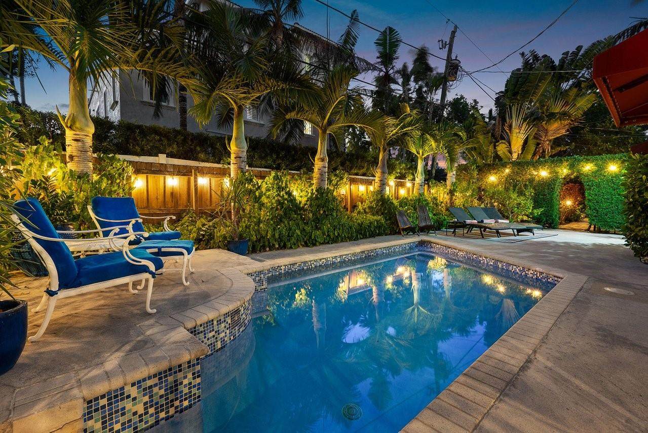 615 & 617 9th Ave - Photo 1