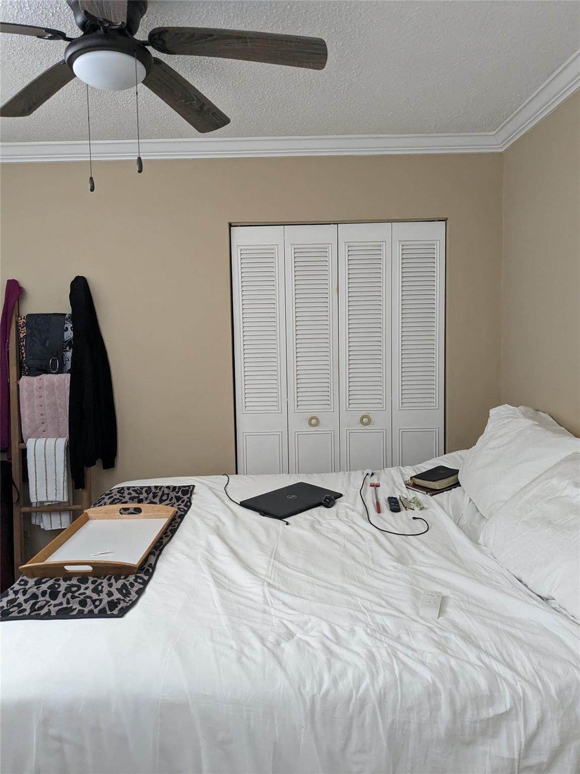 8001 Crespi - Photo 1