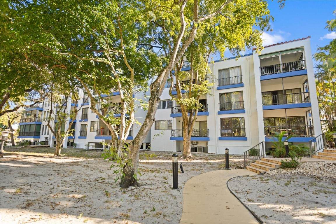 6060 Falls Circle Drive - Photo 1