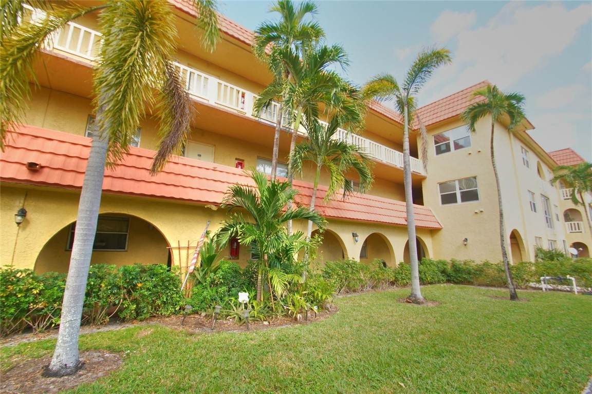 10762 La Placida Drive - Photo 1