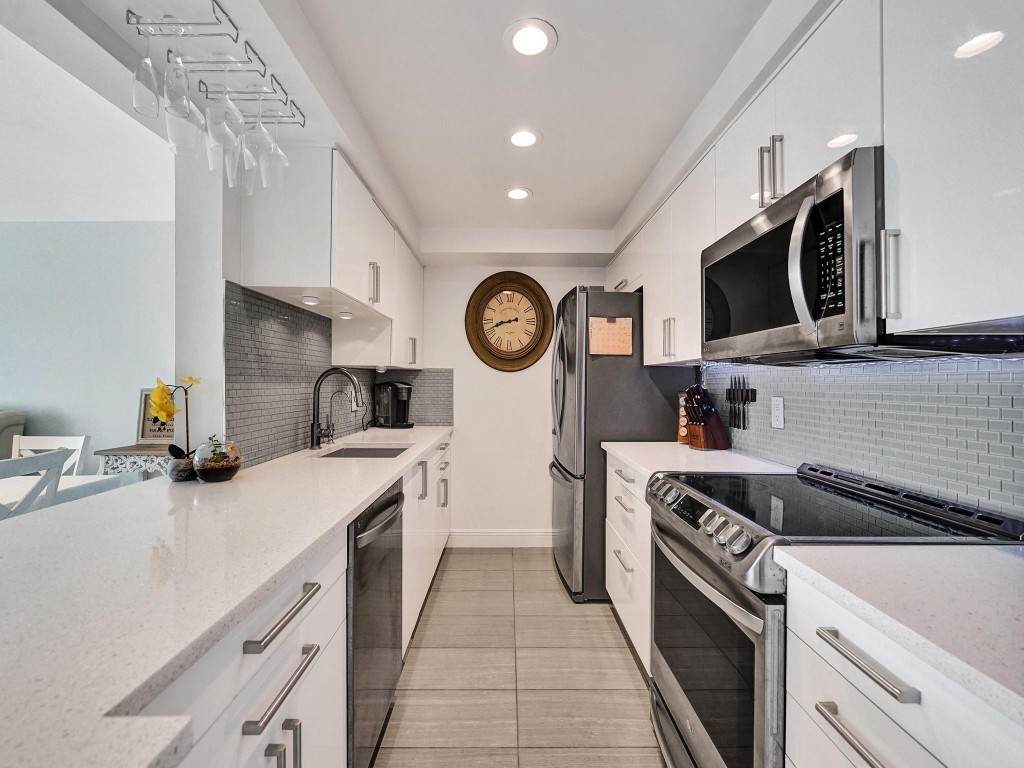 1101 River Reach Drive - Photo 1