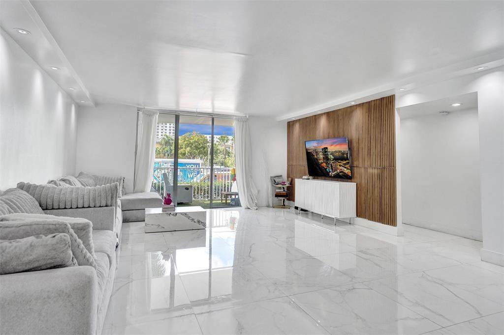 2801 183rd Street - Photo 1