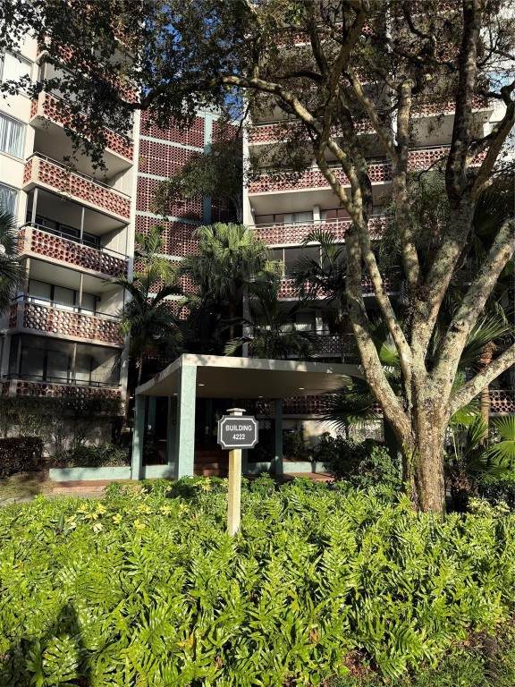 4222 Inverrary - Photo 1