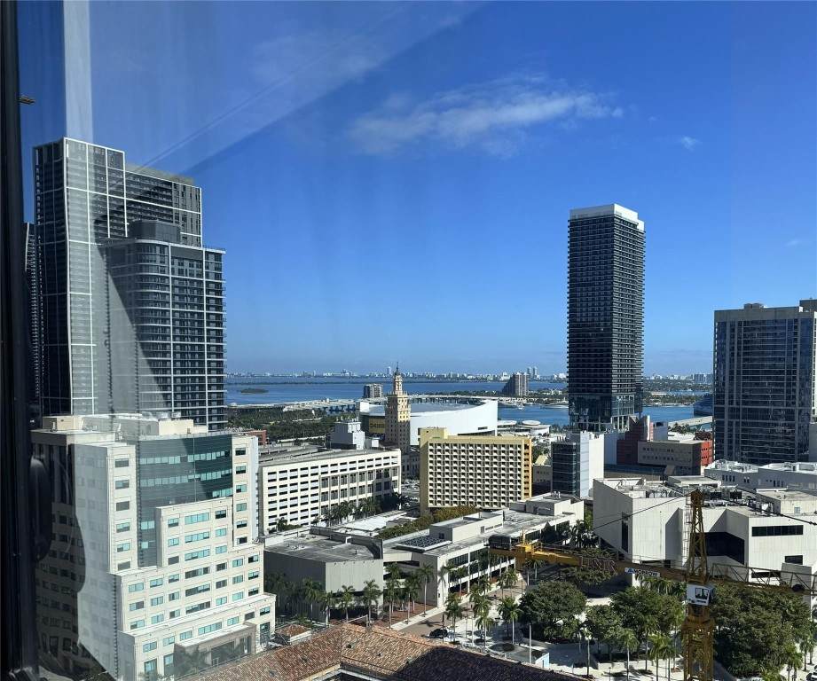 225 Miami Avenue - Photo 1