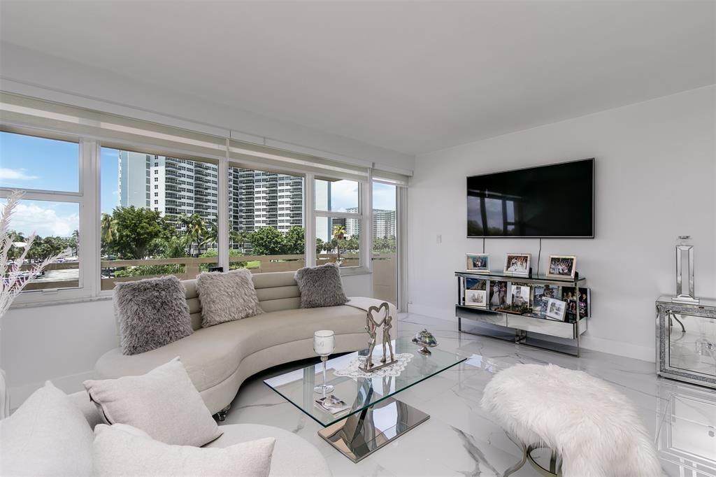 3333 34th Street - Photo 1