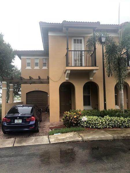 6903 Julia Gardens - Photo 1