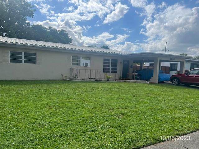 1055 Wyoming - Photo 1