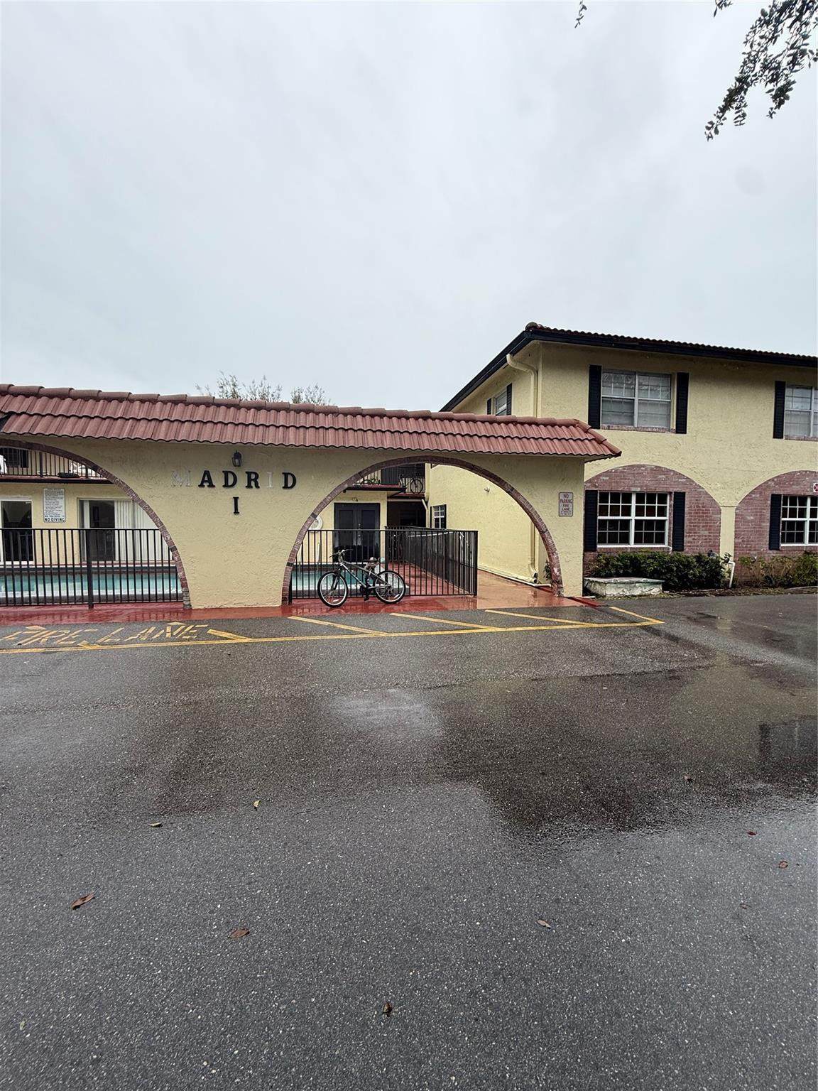 10701 Royal Palm Boulevard - Photo 1