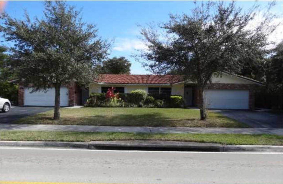 3991 Woodside Drive - Photo 1