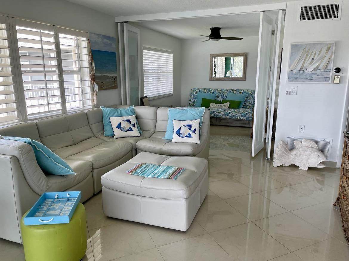 https://bt-photos.global.ssl.fastly.net/beaches/orig_boomver_1_F10550915-2.jpg