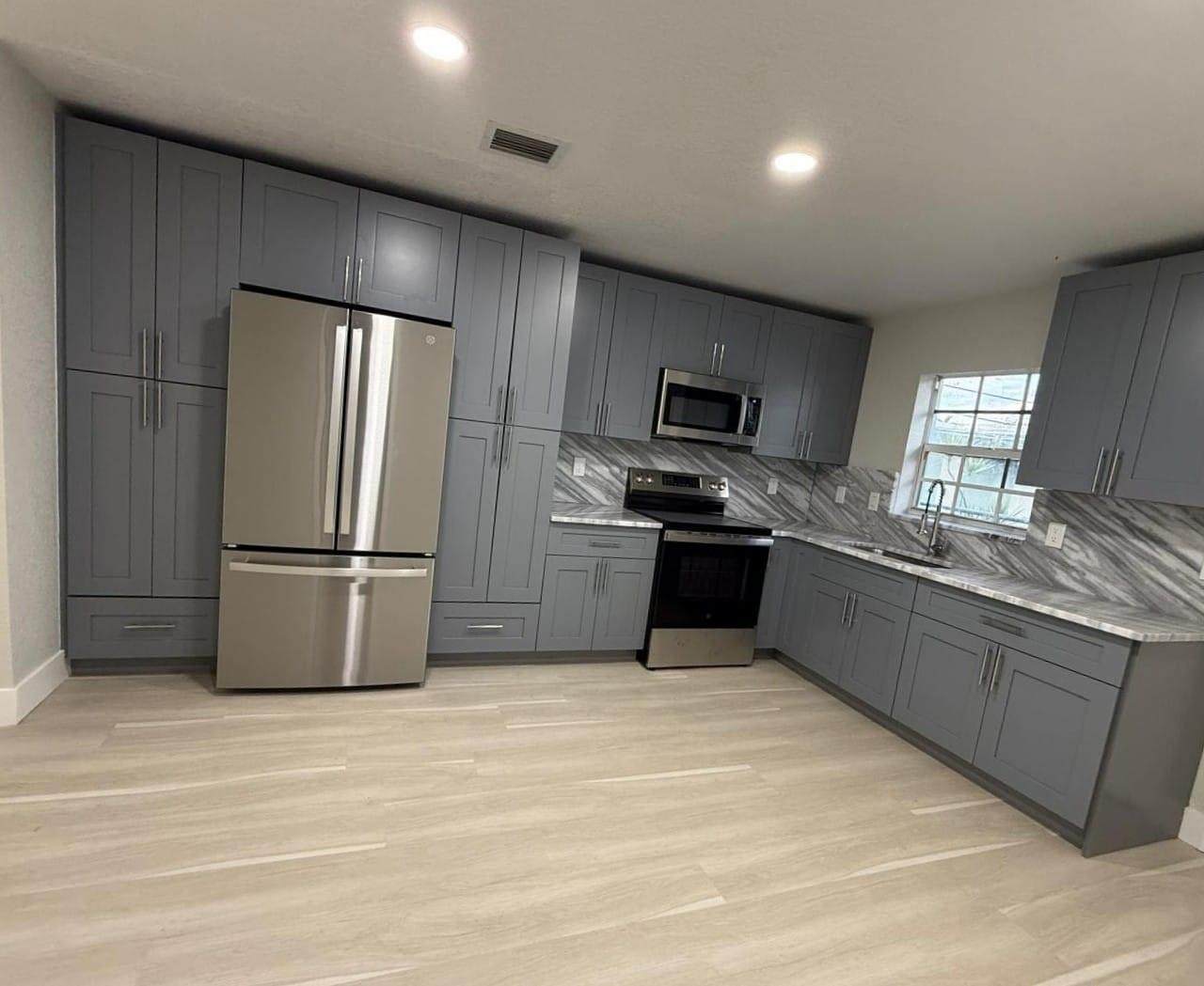 1215 2nd Street - Photo 1