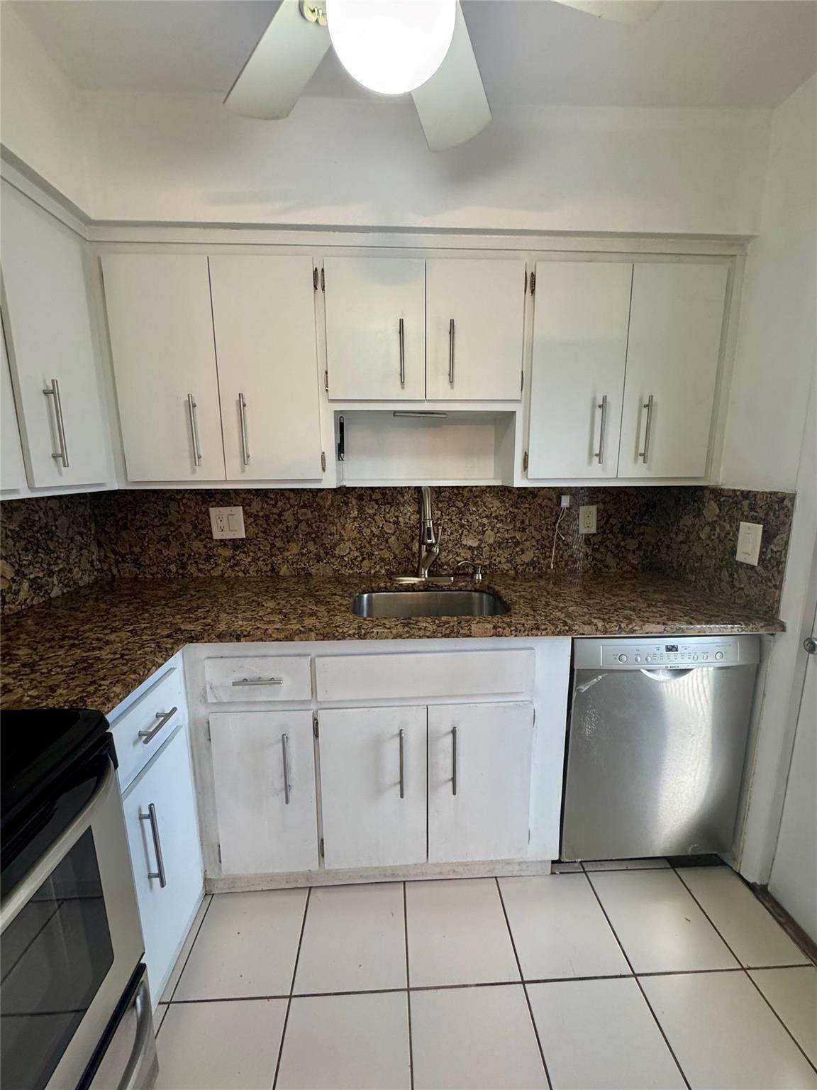 777 2nd Avenue - Photo 1