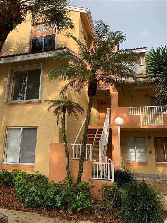 1043 Coral Club Drive - Photo 1