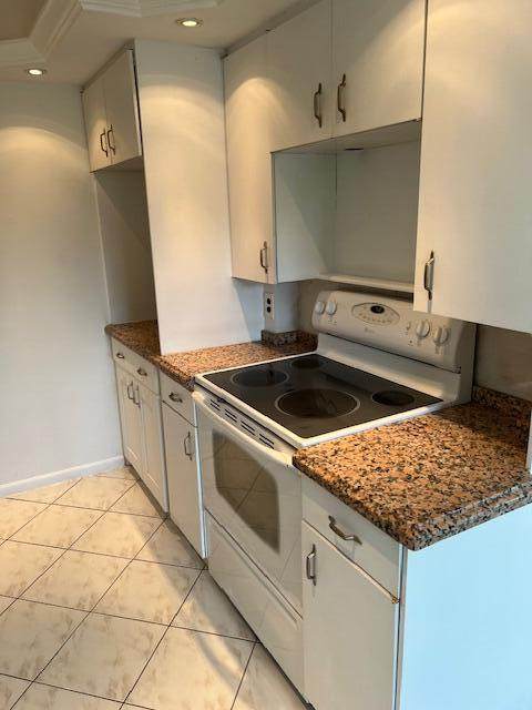 2085 Newport S - Photo 1