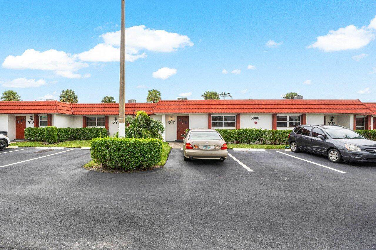 5800 Fernley Drive - Photo 1
