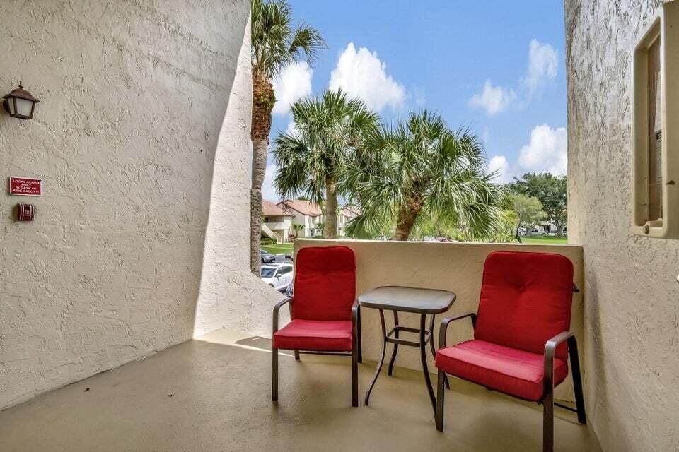 https://bt-photos.global.ssl.fastly.net/beaches/orig_boomver_1_R11054803-2.jpg