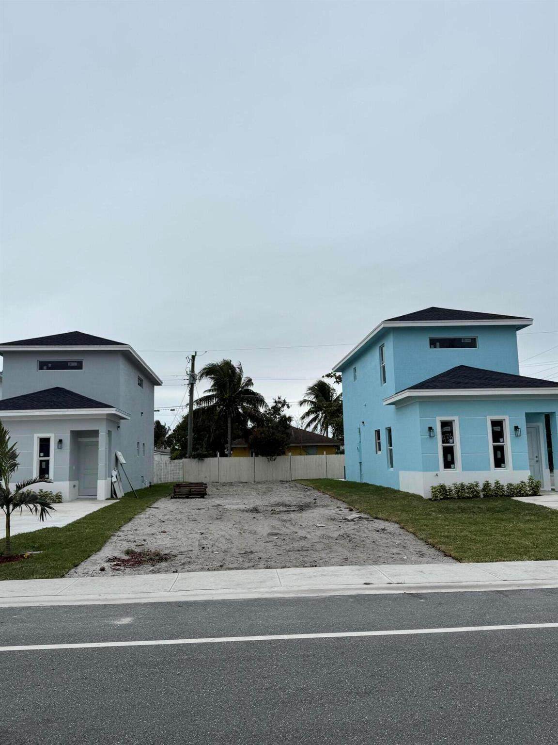 434 13th Avenue - Photo 1