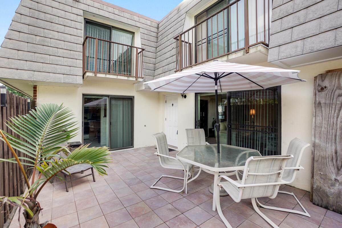 3180 Brook Street - Photo 1